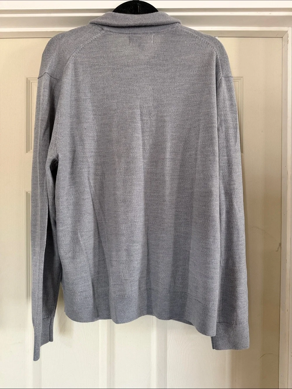Banana Republic Men’s Merino Wool Light Gray Quarter-Zip‎ Sweater XL